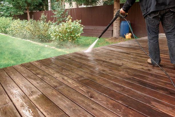Animal Enclosure Cleaning in Brent, FL